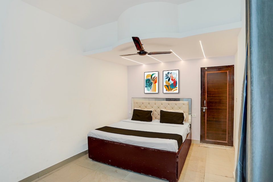 Hotel O The Qotel Palace - Lajpat Nagar, Lajpat Nagar Delhi, Delhi
