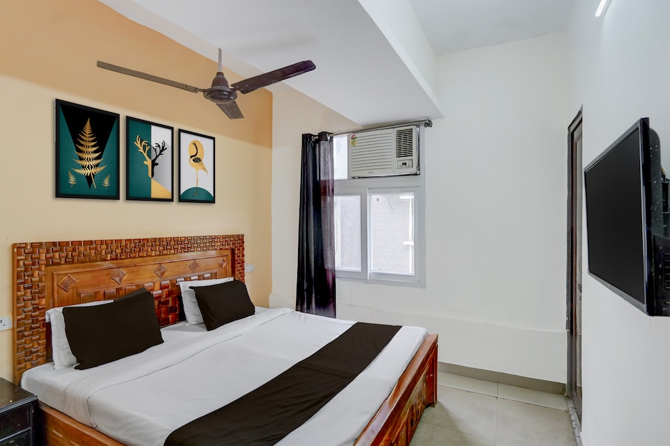 Hotel O The Qotel Palace - Lajpat Nagar, Lajpat Nagar Delhi, Delhi