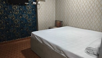 Hotel O Anshu Guest house 