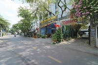 Palette Amura Hotel - Near Gigamall