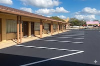 Budget Host Inn Ocala near I-75  by Hotel O