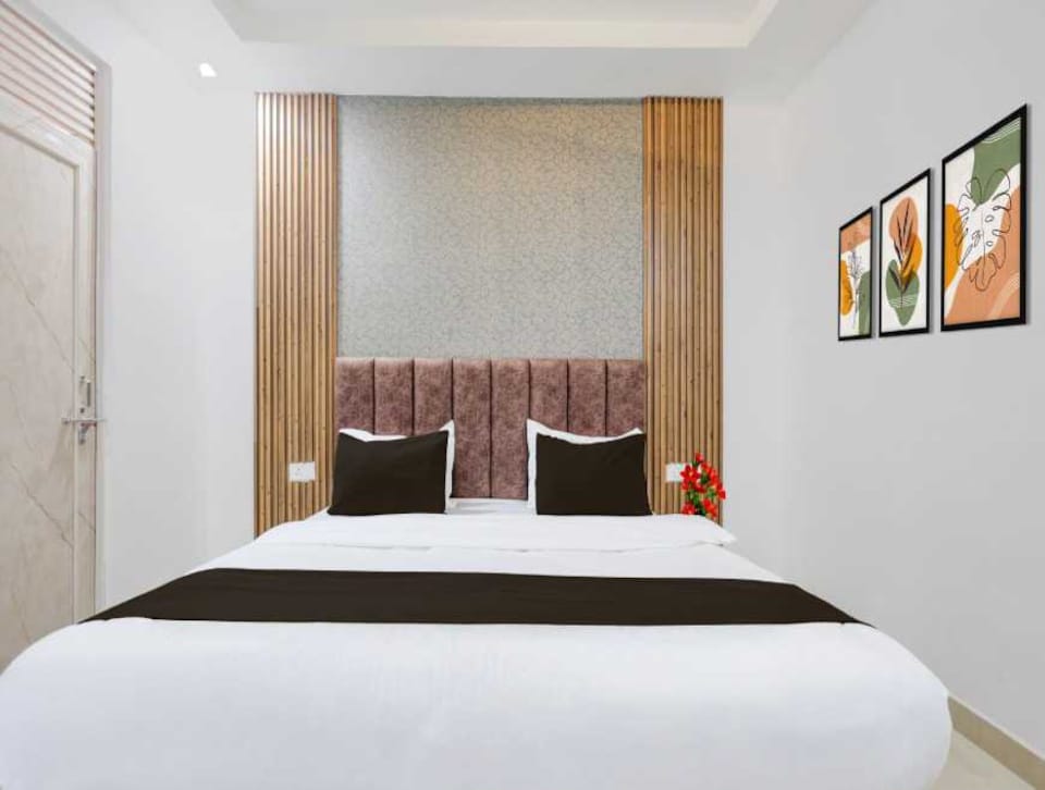Hotel O Prayagraj New Cantt Formerly White Colony, Civil Lines - High Court, Prayagraj