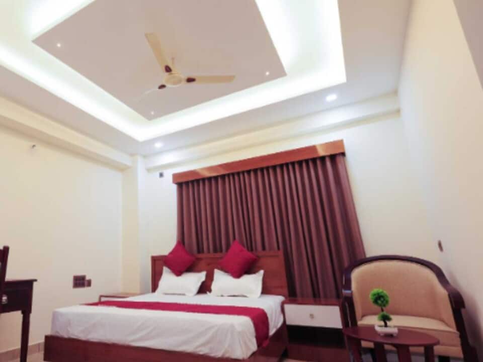 Hotel O Madurai Railway Station Formerly Gowsika Residency, Madurai City Centre, Madurai