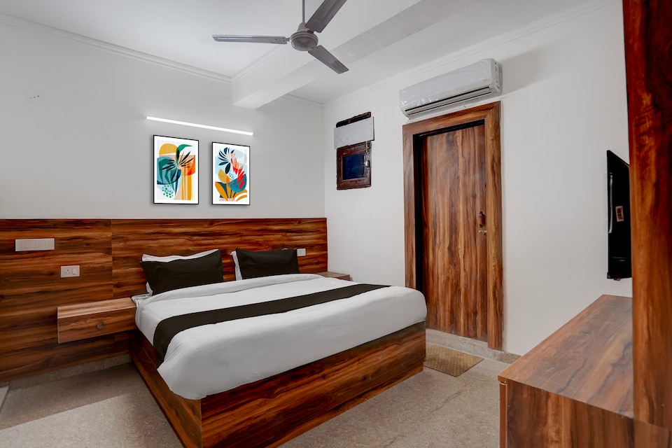 Hotel O Sky, Manesar, Manesar