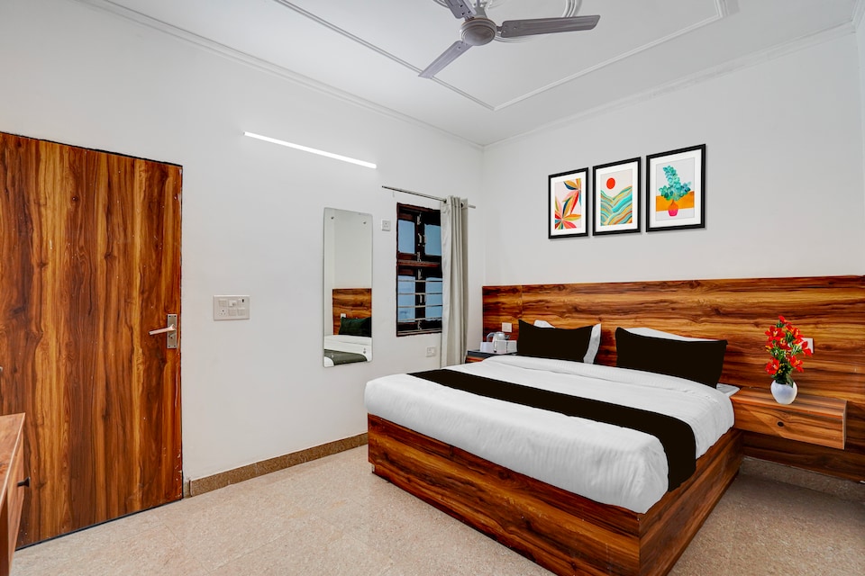 Super Collection O Toll Plaza Kherki Daula Manesar Formerly Hotel Sky, Manesar, Manesar