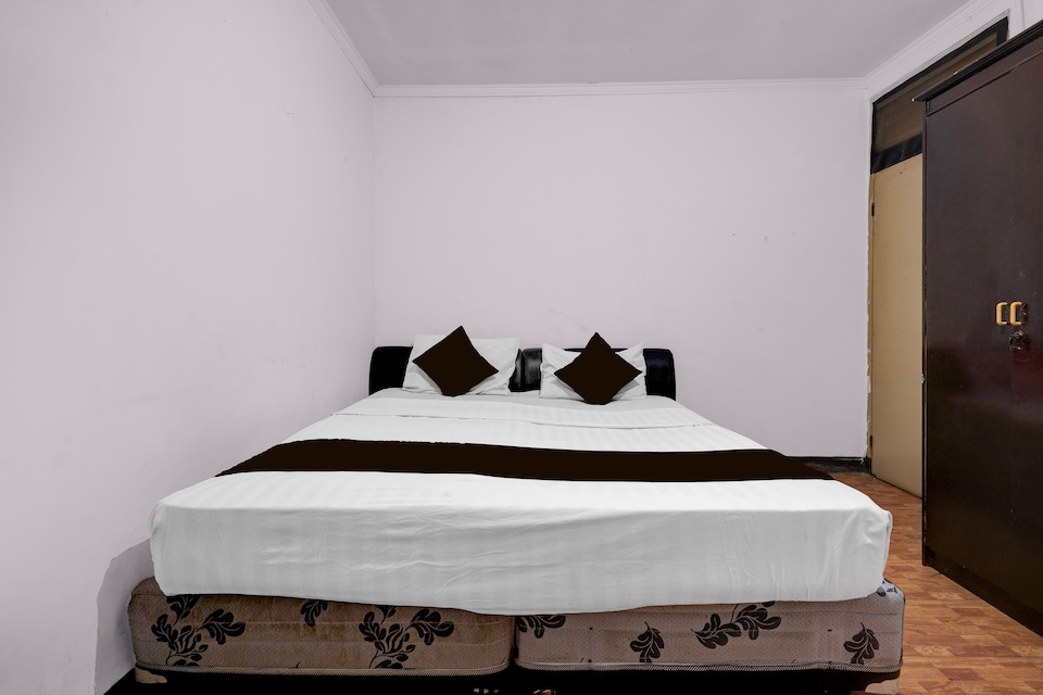 Hotel O near D'Botanica Bandung Mall formerly De Sun Pasteur Guest House, Bandung, Bandung