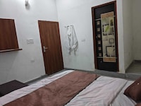 OYO 843861 Sivago Hotel