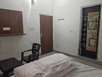 OYO 843861 Sivago Hotel, Salimar Road, Kosikalan, Mathura