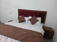 OYO 843861 Sivago Hotel