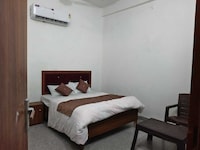 OYO 843861 Sivago Hotel