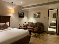 Collection O Chittinagar Vijayawada Formerly Savera Residency