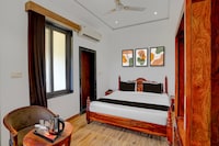 Collection O RTO Office Udaipur Formerly Mewar Mahal