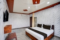 SPOT ON Saa Raghuvanshi Delight