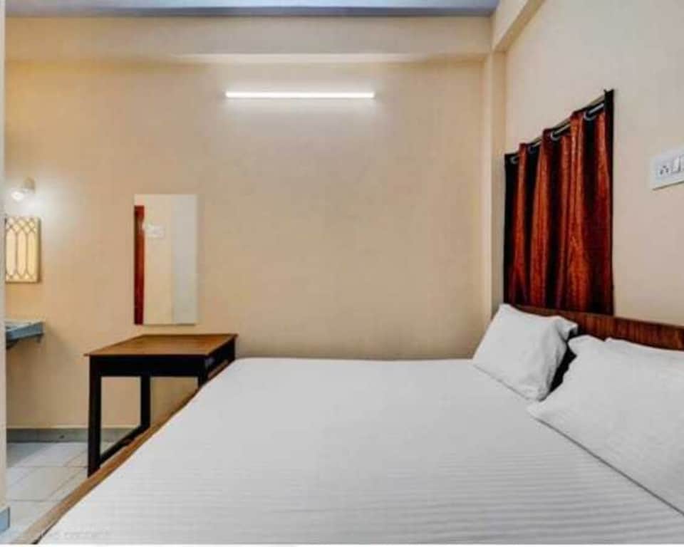 Townhouse MK University Bus Terminal Madurai Formerly Aca Elite, Madurai City Centre, Madurai