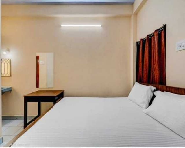 Townhouse MK University Bus Terminal Madurai Formerly Aca Elite