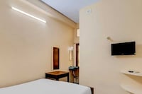Townhouse MK University Bus Terminal Madurai Formerly Aca Elite