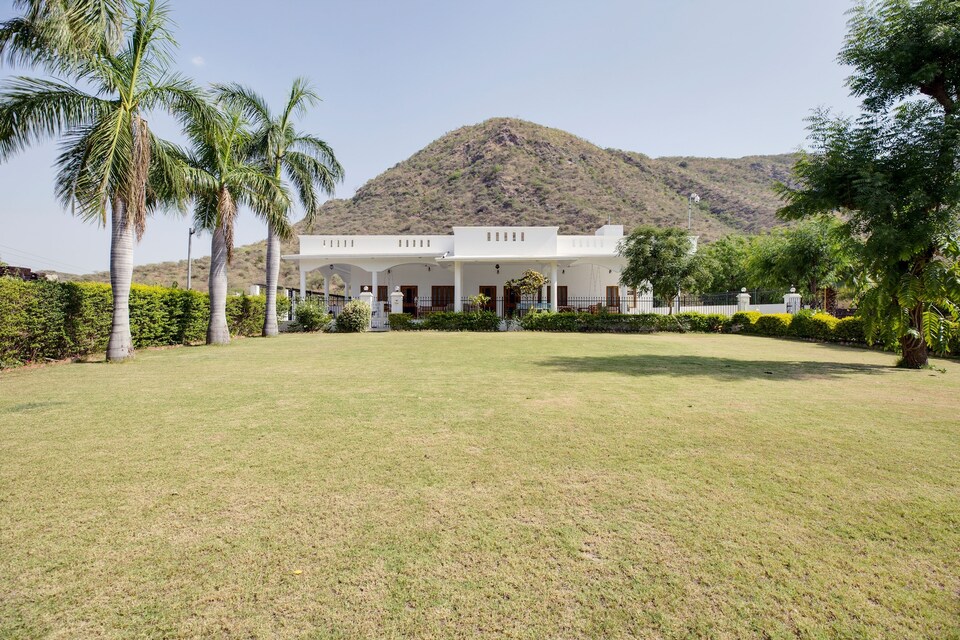 OYO Home 13866 Elegant White 2bhk Badi, Udaipur North, Udaipur