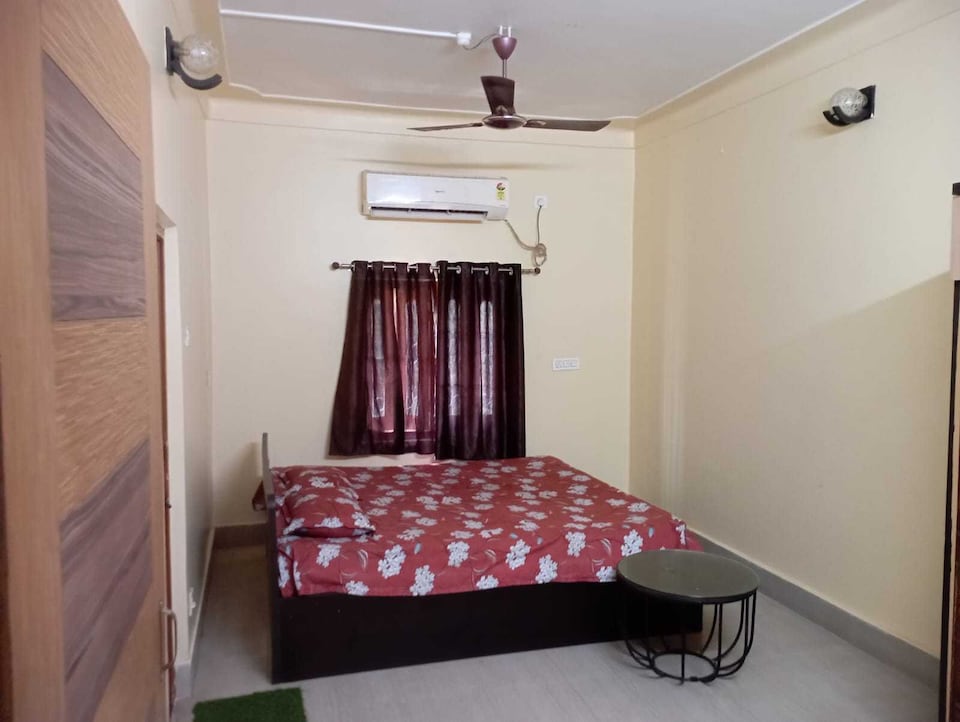 OYO 843881 CLASSIC INN HOTEL & RESTAURANT, Suri, Shantiniketan