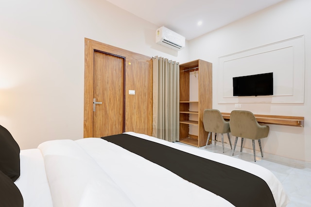 Townhouse Oak Kathghariya Road Haldwani Formerly Devki Inn