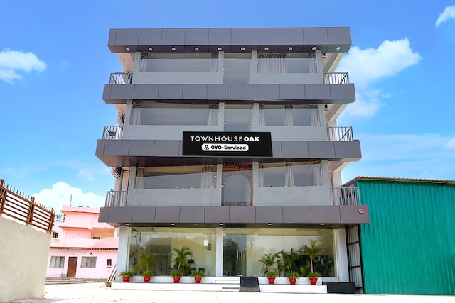 Super Townhouse Oak Kathghariya Road Haldwani Formerly Devki Inn