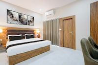 Super Townhouse Oak Kathghariya Road Haldwani Formerly Devki Inn