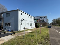 Railroad Inn Amory Near Tupelo MS