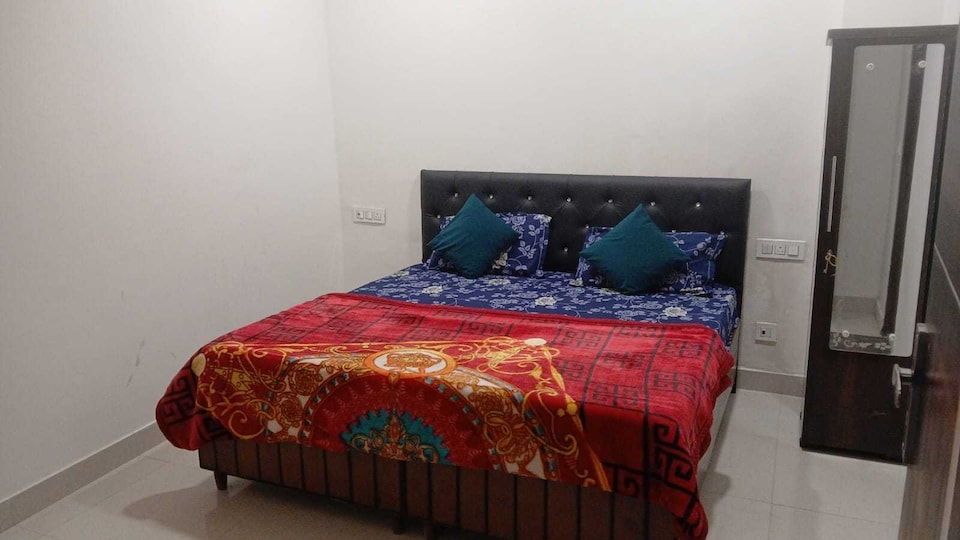 POP 84391H Navraj Hotel, Panchkula, Panchkula