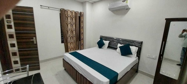 POP 84391H Navraj Hotel