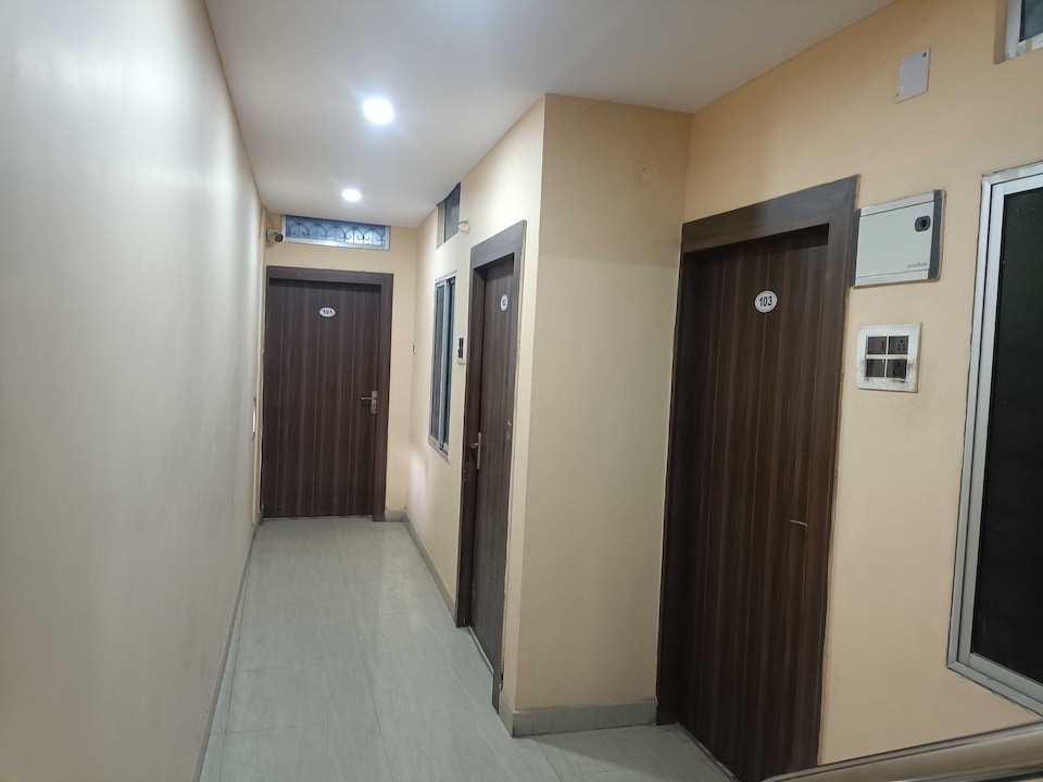 Hotel O Golden Leaf, Mango Jamshedpur, Jamshedpur