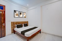  Hotel O Saksham Palace 