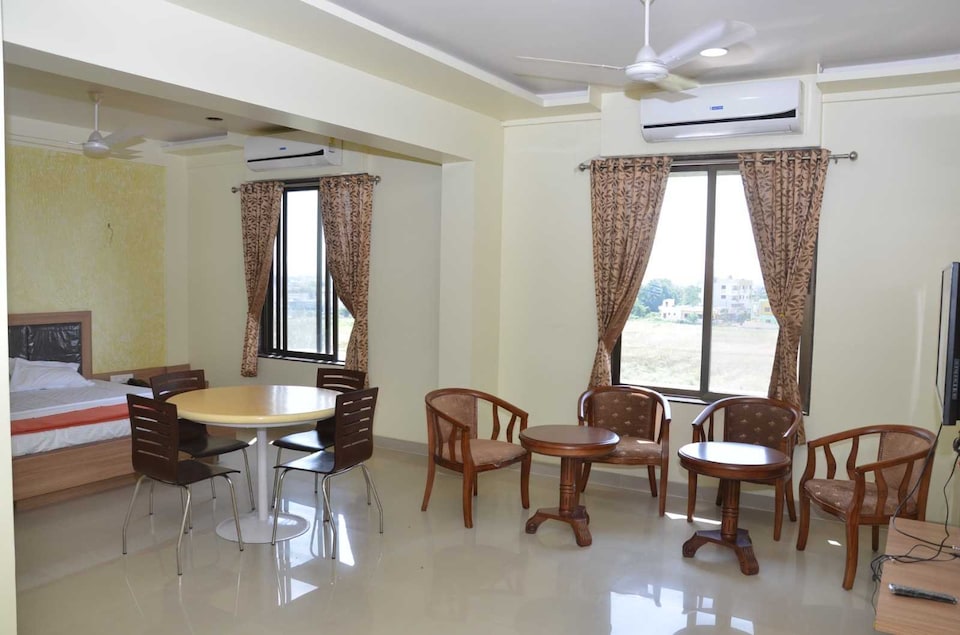 Hotel O Shahu Sai Shahu, Sinnar, Nashik