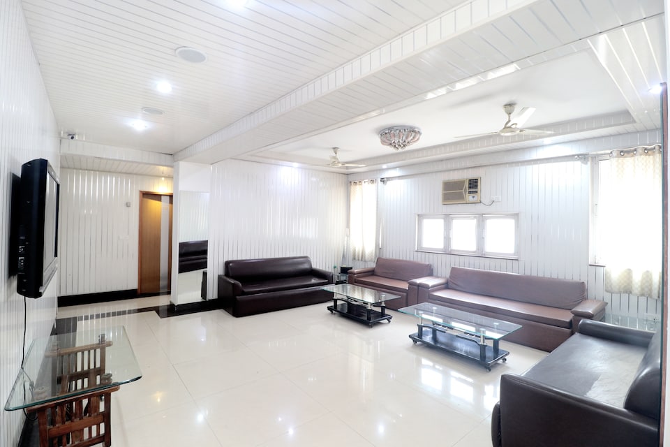 Hotel O Le Bon Ton, Ludhiana Railway Station, Ludhiana