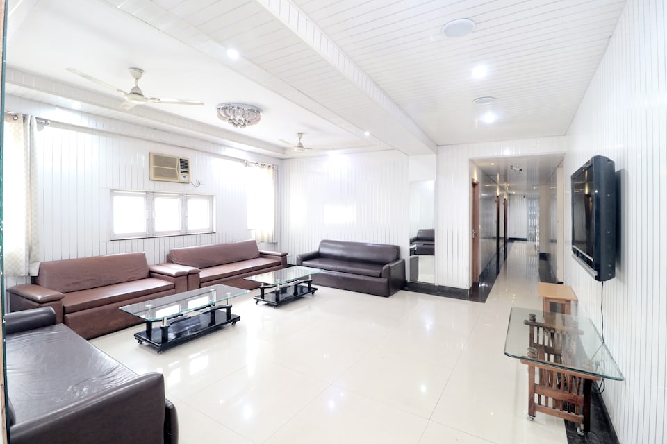 Hotel O Le Bon Ton, Ludhiana Railway Station, Ludhiana