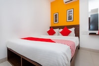 Hotel O Metro Residency