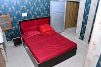 OYO 843933 VEERA PALACE