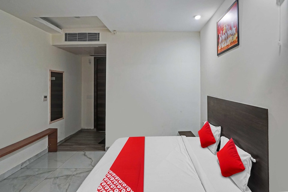 POP 84393E Kinsfolk Inn Hotel And Banquet , Indirapuram Ghaziabad, गाज़ियाबाद