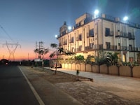 OYO 843940 MANGALAM PALACE