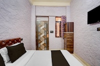 Hotel O Prem Mandir Formerly Charnamrit Vatika