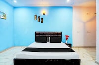 Hotel O Prem Mandir Formerly Charnamrit Vatika