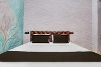 Hotel O Prem Mandir Formerly Charnamrit Vatika