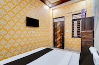 Hotel O Prem Mandir Formerly Charnamrit Vatika