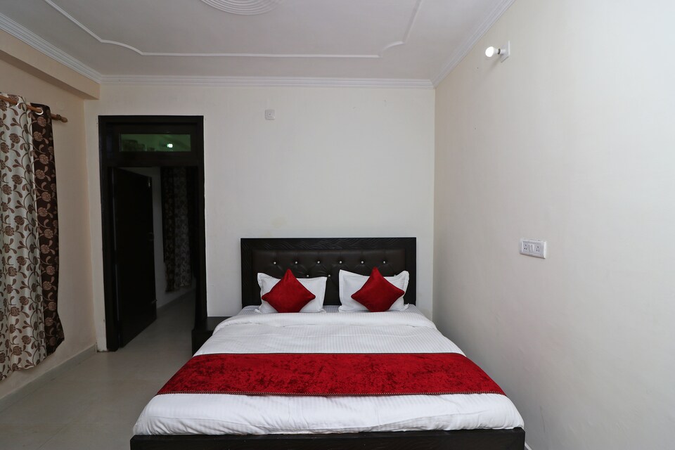 OYO Home 13898 Exotic Stay 1BHK, Bhowali Nainital, Nainital