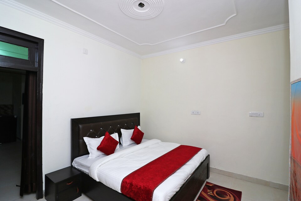 OYO Home 13898 Exotic Stay 1BHK, Bhowali Nainital, Nainital