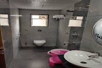 SPOT ON Janjir Residency 