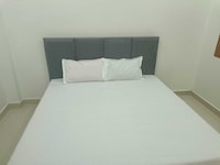 OYO 843971 Kanha Hotel