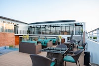 Sunday Belajandro Hotel