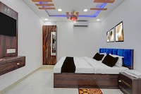 SPOT ON Roshan’s Inn Hotel