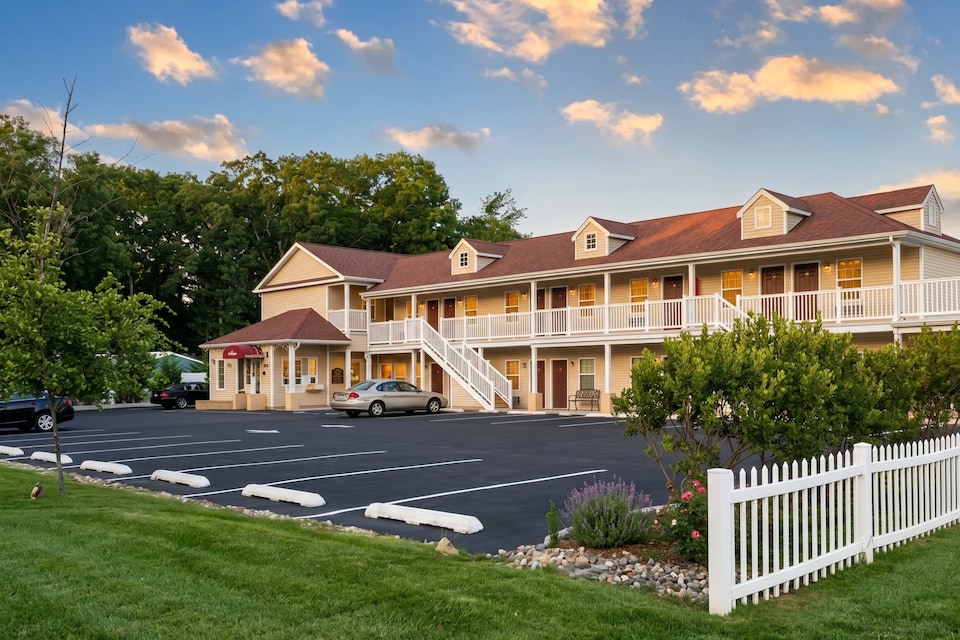 At 9 Motel Near Freehold I-195, Howell Township, NJ, Howell Township, NJ