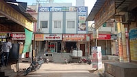 OYO 844010 Hotel Haryana  Suratgarh