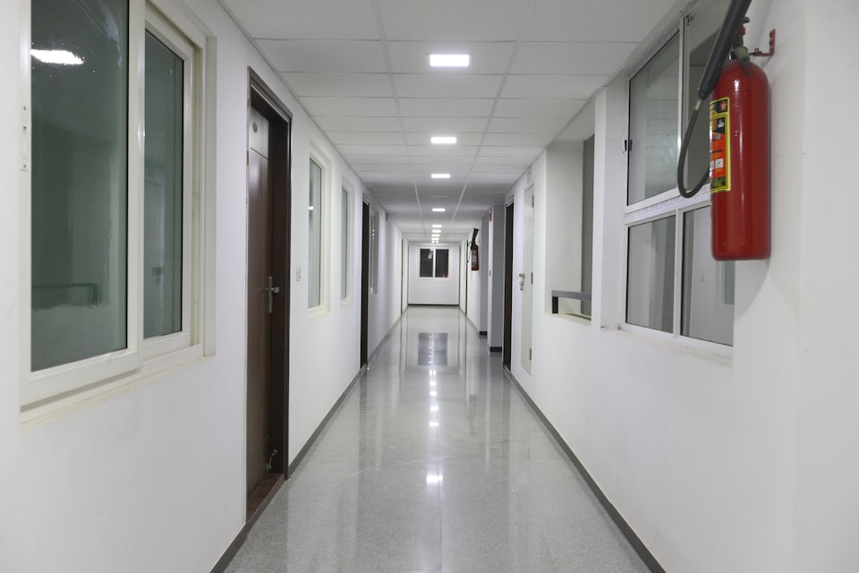 OYO 13917 Daniel's Silver Oak serviced apartments, Chrompet, Chennai